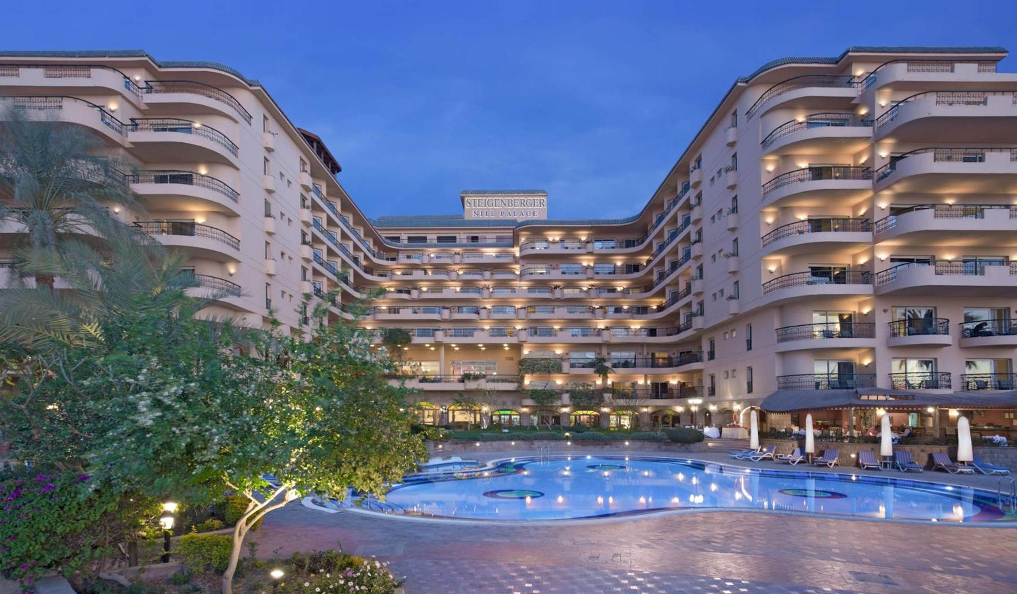 Steigenberger Nile Palace Luxor - Convention Center Exterior photo Hilton Athens